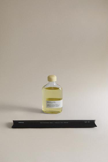 (190 ML)TOBACCO & MIEL REED DIFFUSER - camel by Zara - Image 1