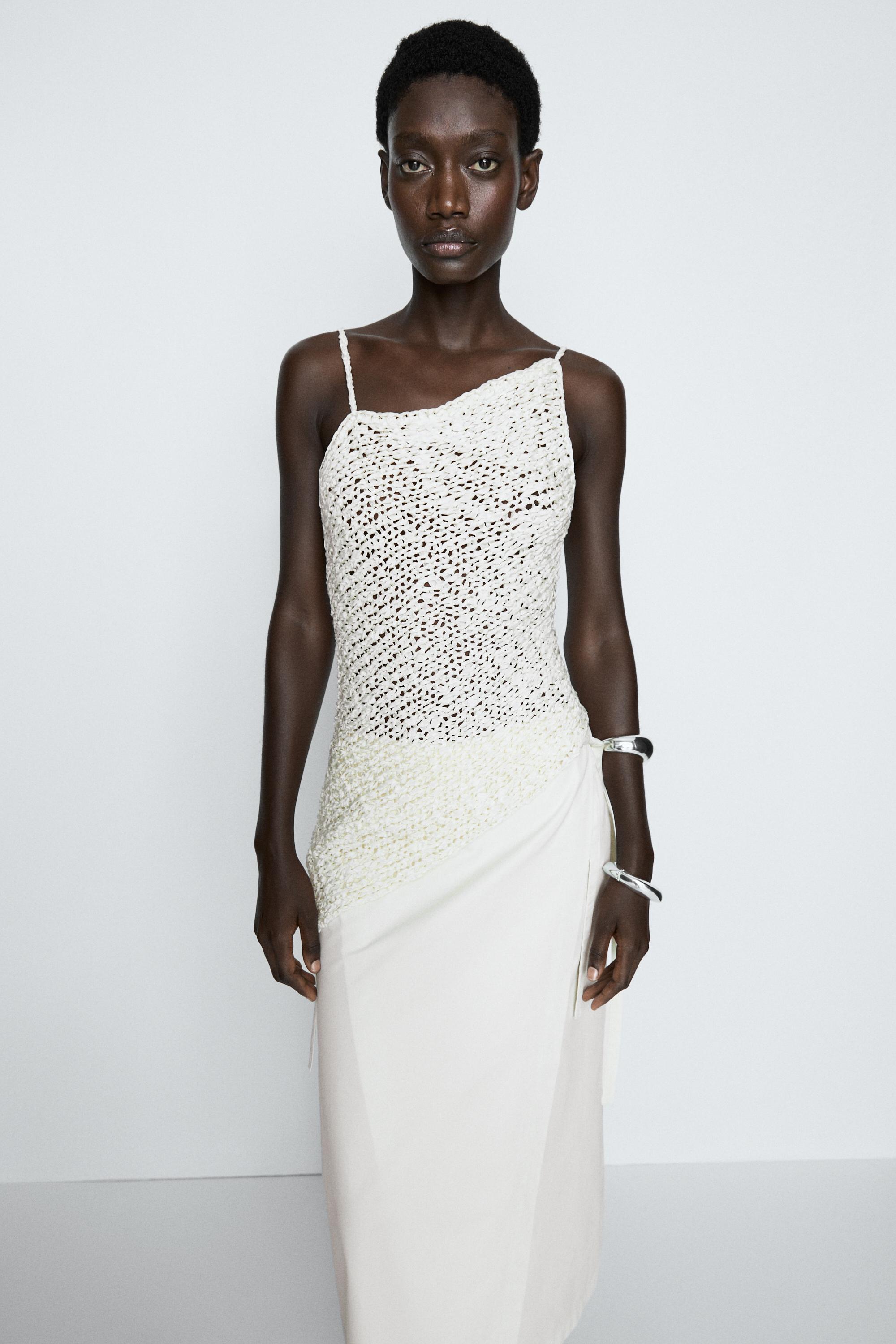 Open-knit asymmetric top - STUDIO — Oyster-white