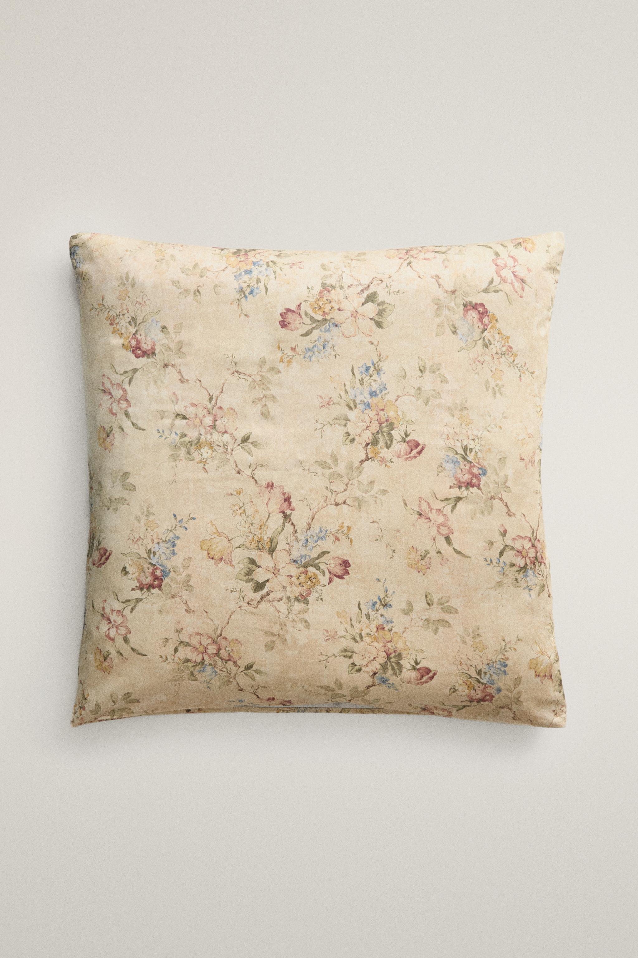 FLORAL SATEEN PILLOWCASE (300 THREAD COUNT)