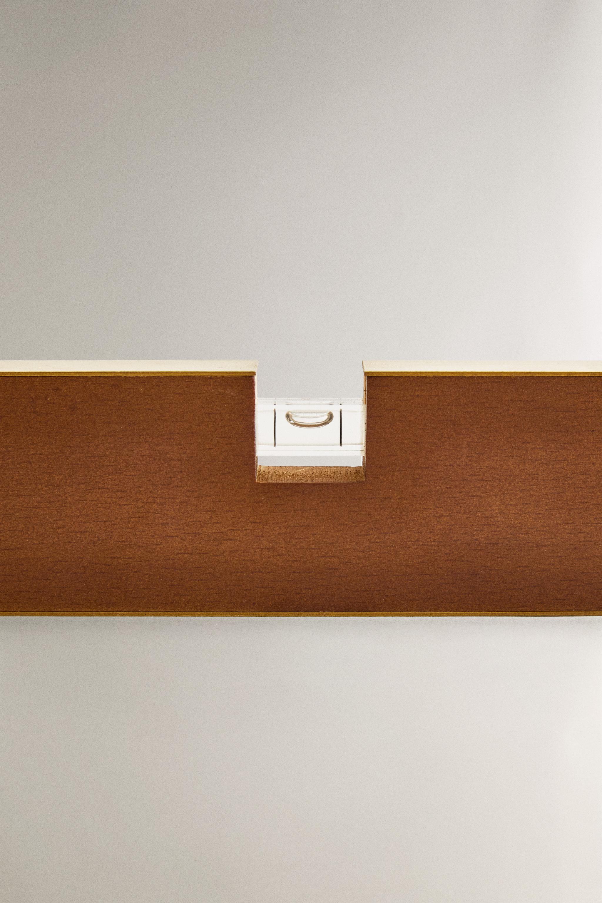 BEECH WOOD MEASURING BUBBLE LEVEL