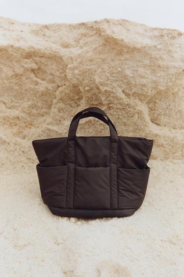 BOLSO SHOPPER NYLON - Negro de Zara