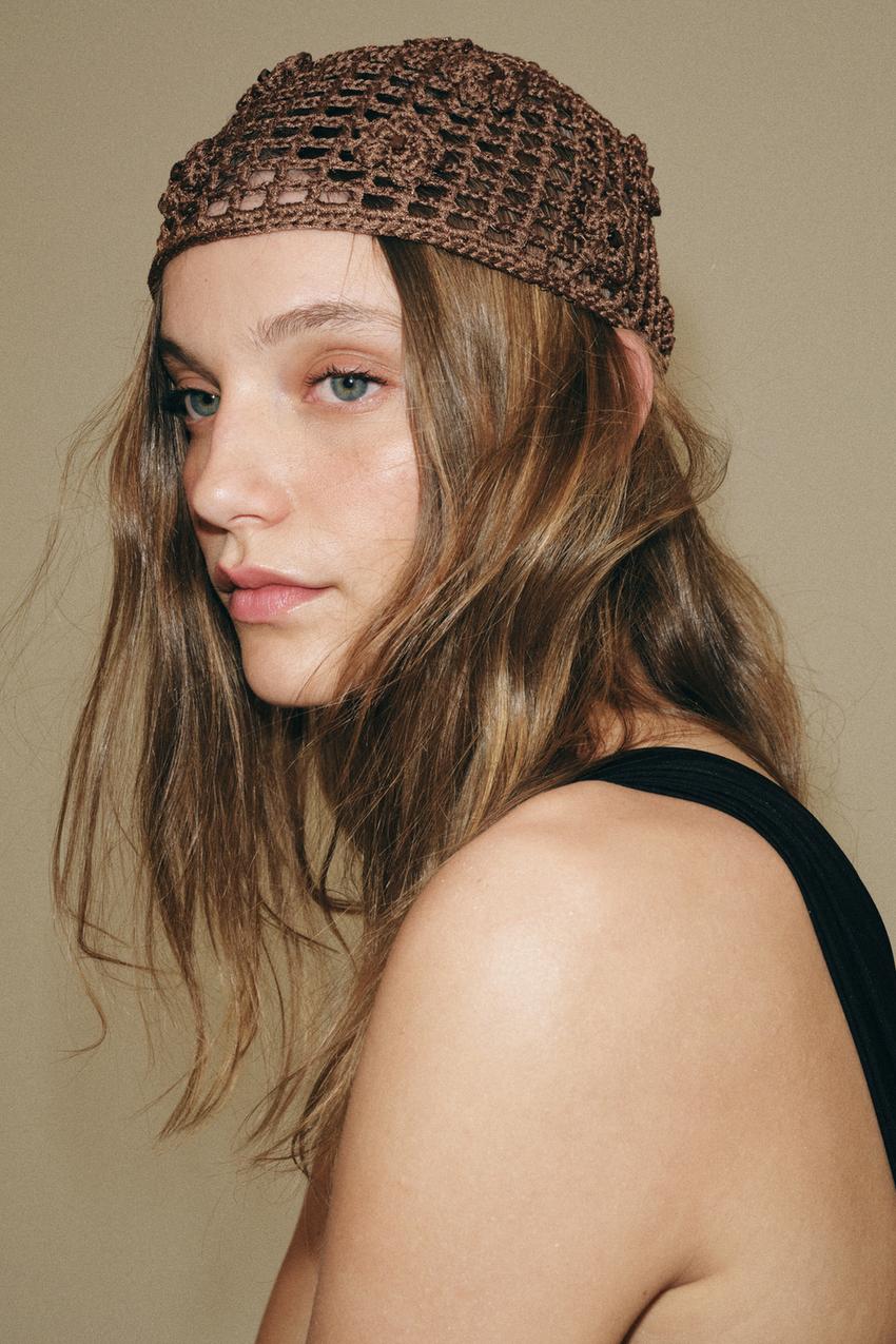 ZARA CROCHET BEANIE WITH BEADED FLOWERS