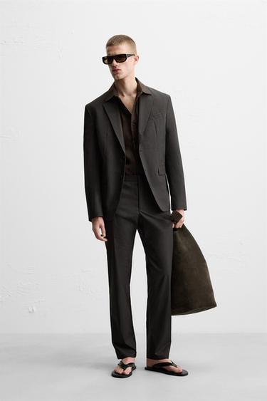 БАЛАУЫЗБЕН ӘРЛЕНГЕН КОСТЮМ - 900 Zara компаниясынан