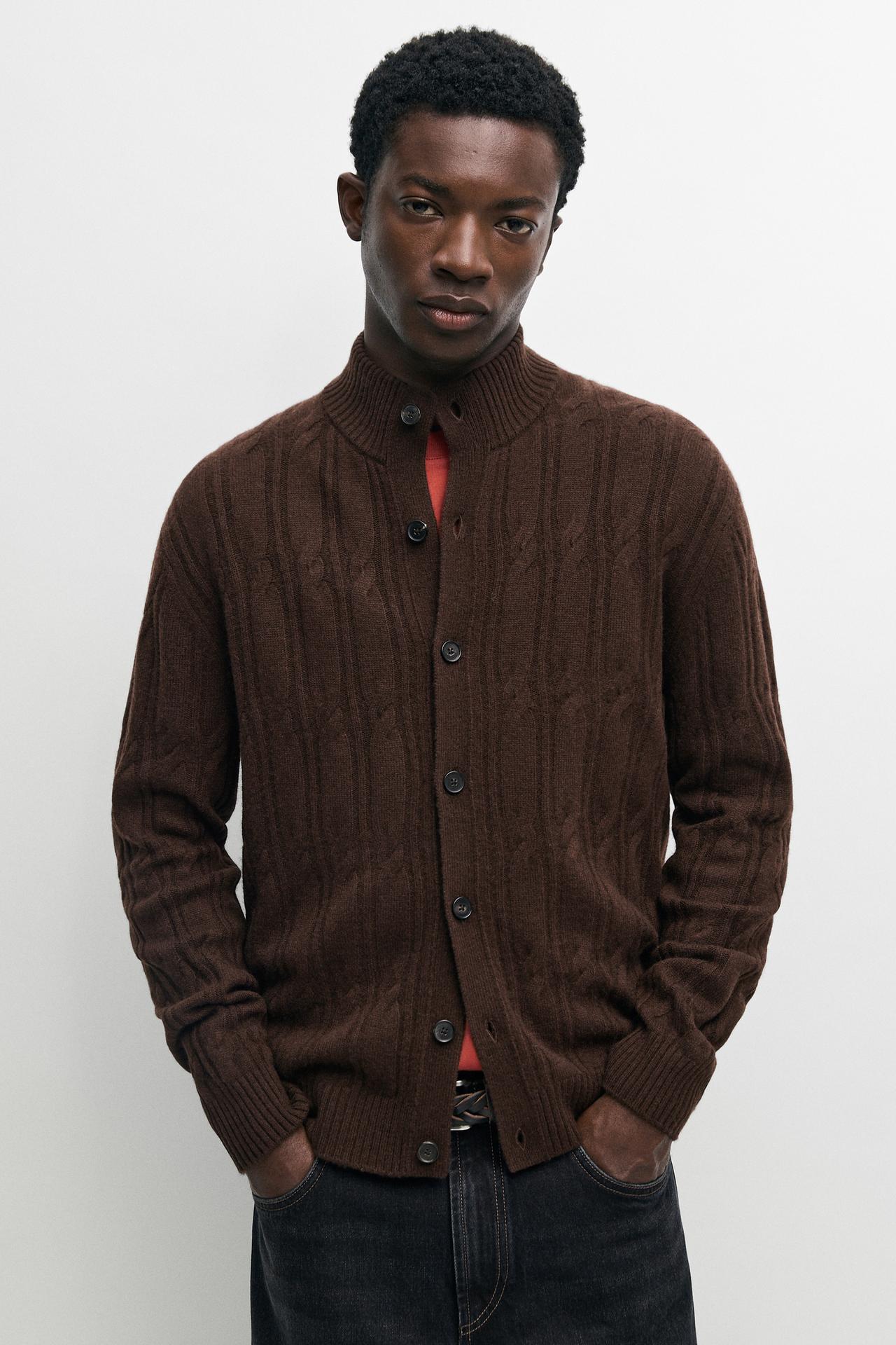 Wool blend cable knit zip-up cardigan — Brown