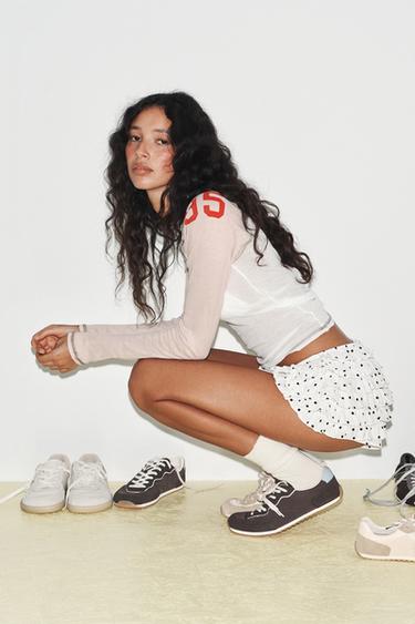 حذاء رياضي ممزوج BAREFOOT - بني الخاص بـ Zara