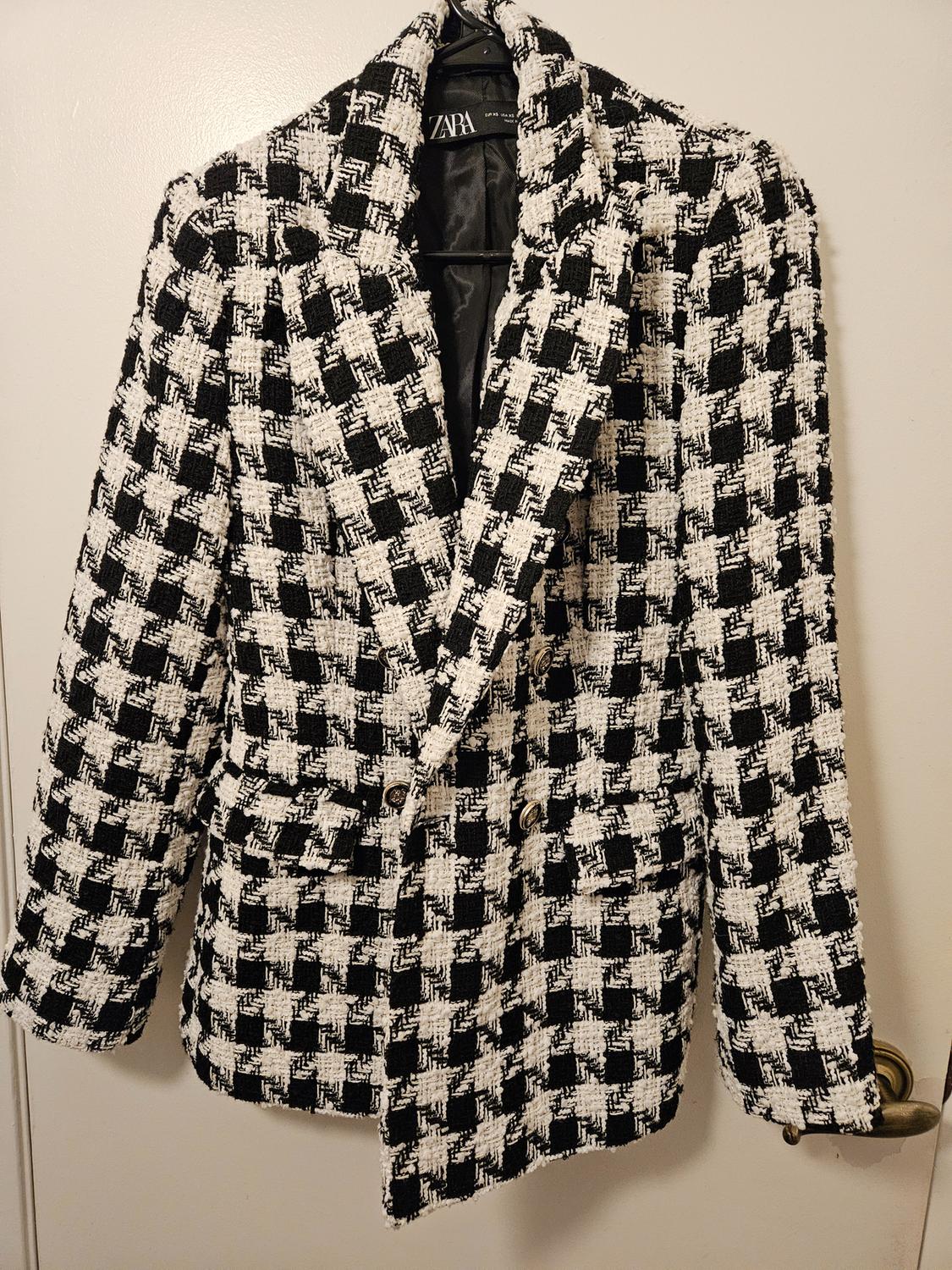 HOUNDSTOOTH CHECKERED BLAZER