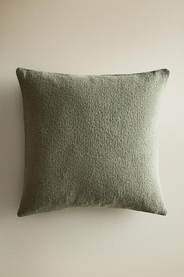 TEXTURED CUSHION COVER - Green by Zara