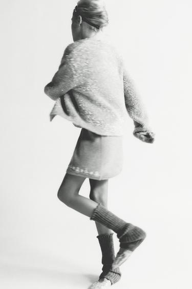 KNIT SKIRT WITH FAUX PEARLS - Light green by Zara