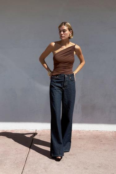 HAUT ASYMÉTRIQUE DRAPÉ - Marron de Zara