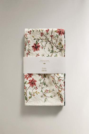 PACK OF COTTON JACQUARD CHRISTMAS TEA TOWELS (PACK OF 2) - Red by Zara - Image 4