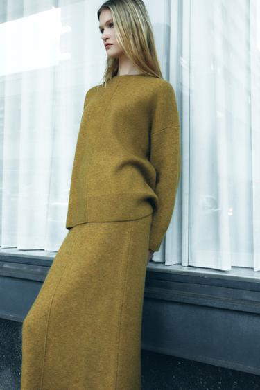 FALDA MIDI PUNTO - Verde de Zara