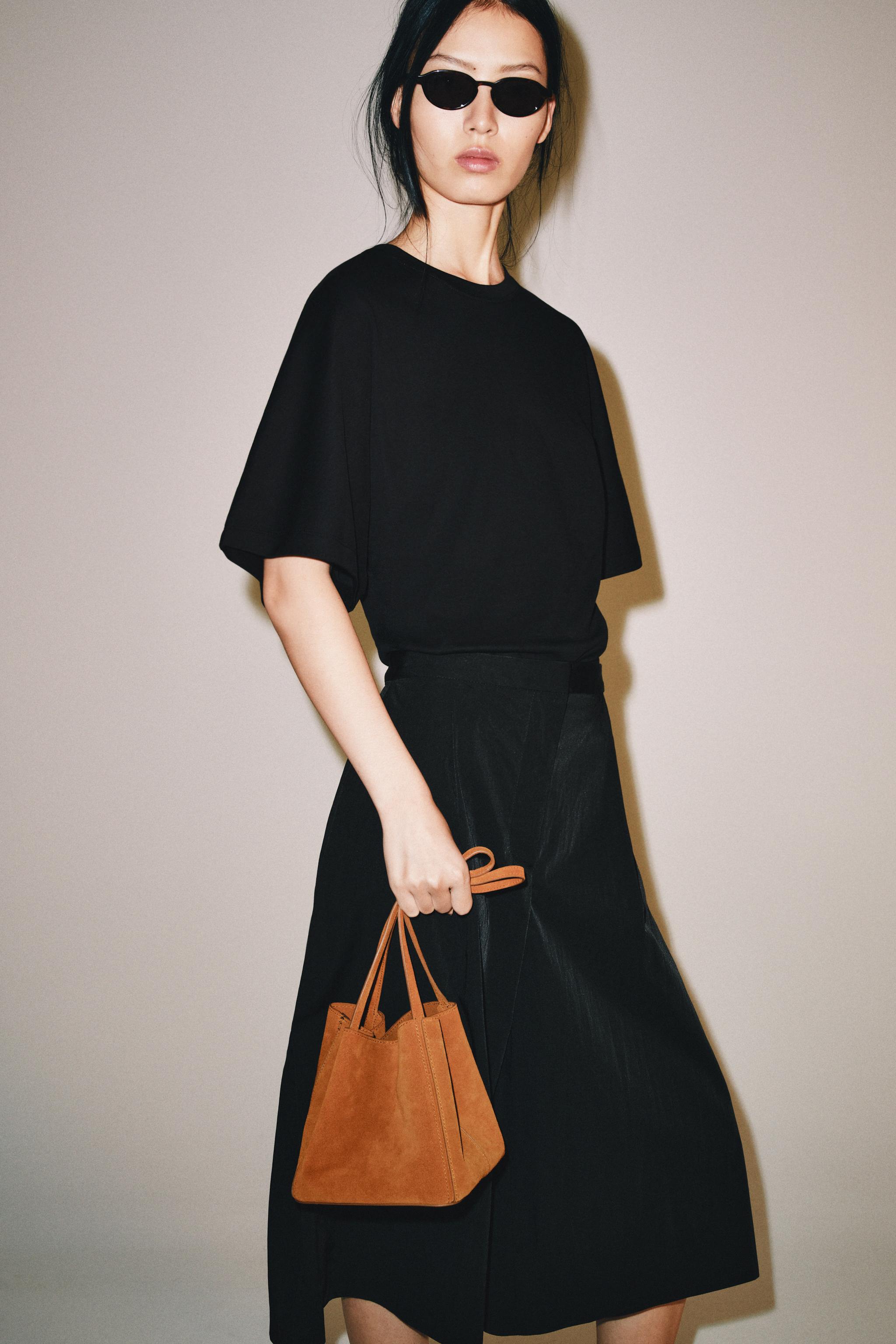 MINI LEATHER SHOULDER BAG