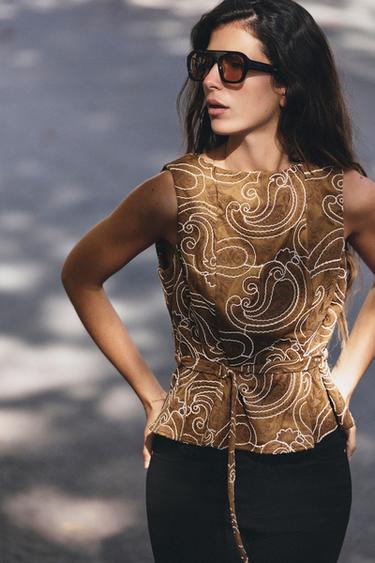 EMBROIDERED BELTED TOP — Mid-camel 1