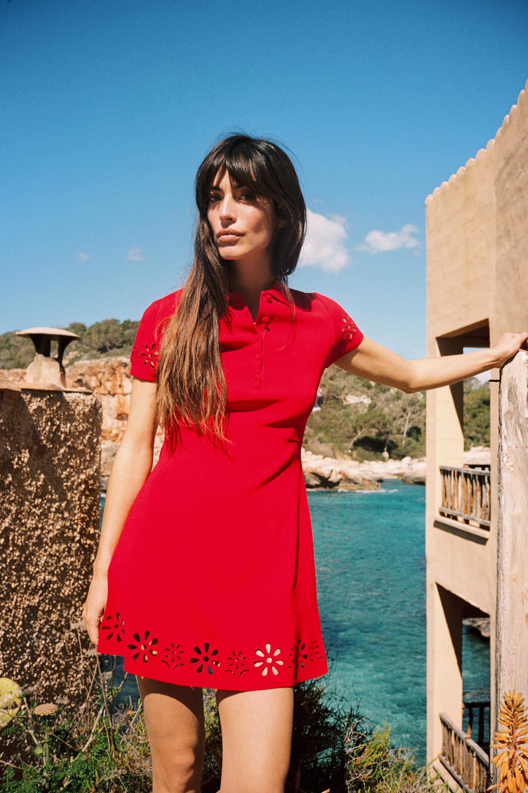 ROBE COURTE EN MAILLE Rouge ZARA Belgique Belgium