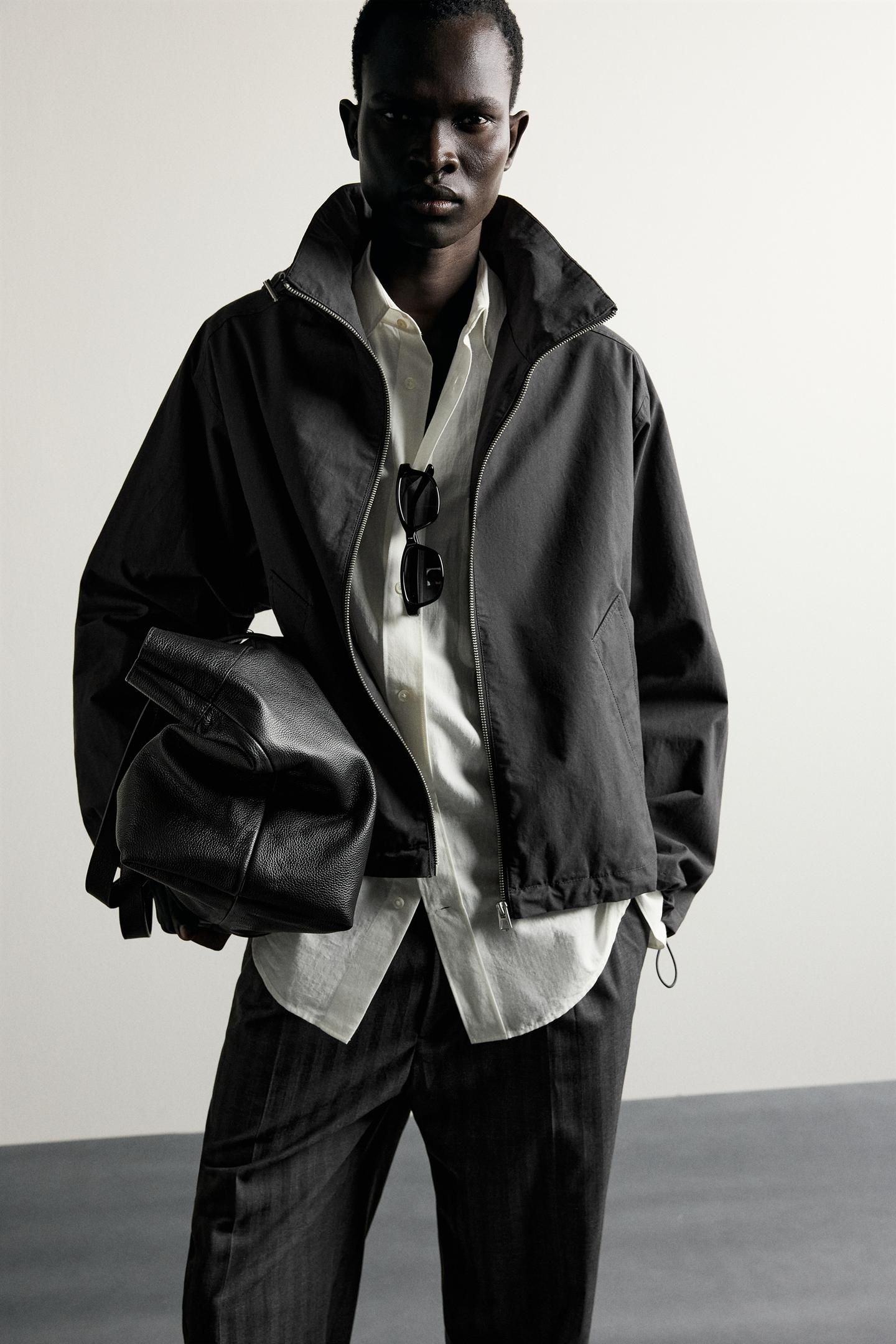 Мужская куртка Zara Cropped Technical Hoodie Jacket, цвет: Чёрный — фото 7