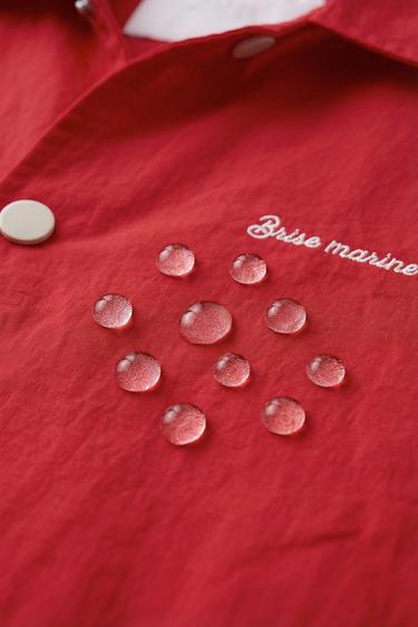 LIGHTWEIGHT WATER-REPELLENT RAINCOAT WITH EMBROIDERED TEXT - Red by Zara - Image 5