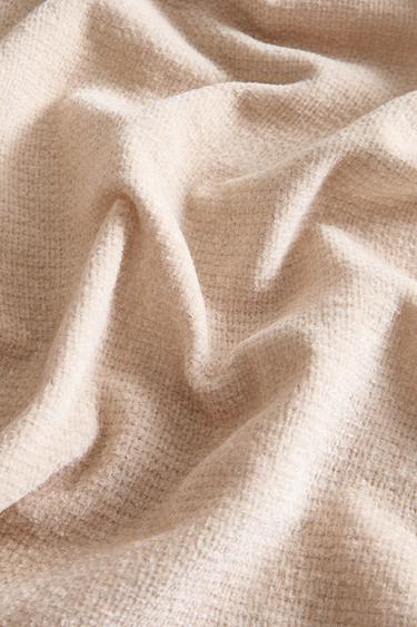 CHENILLE THROW - Light beige by Zara - Image 3