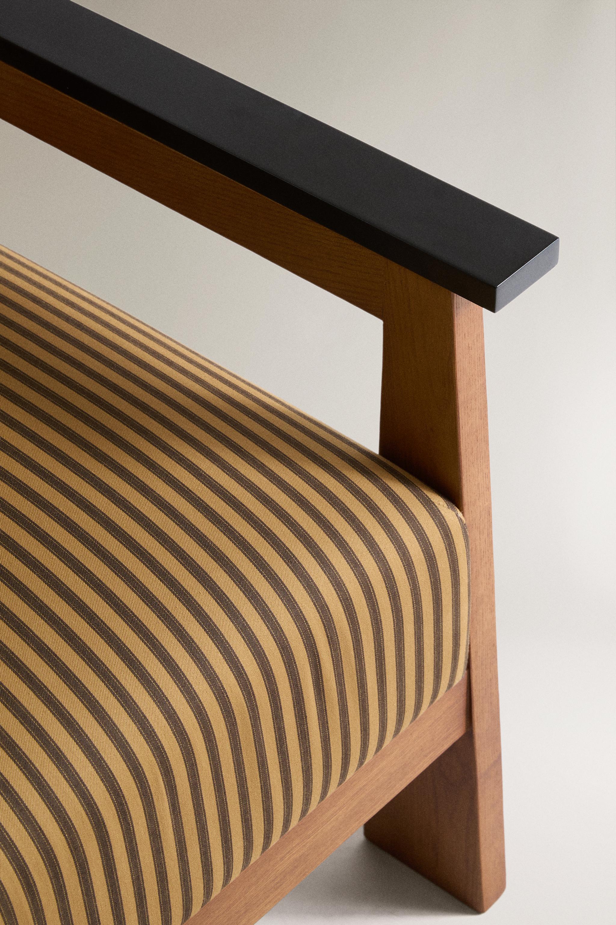 STRIPED ASH ACCENT CHAIR — Black / Yellow