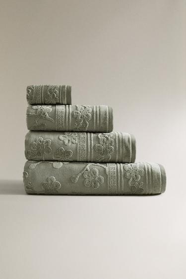 Zara FLORAL JACQUARD BATH TOWEL - 綠色