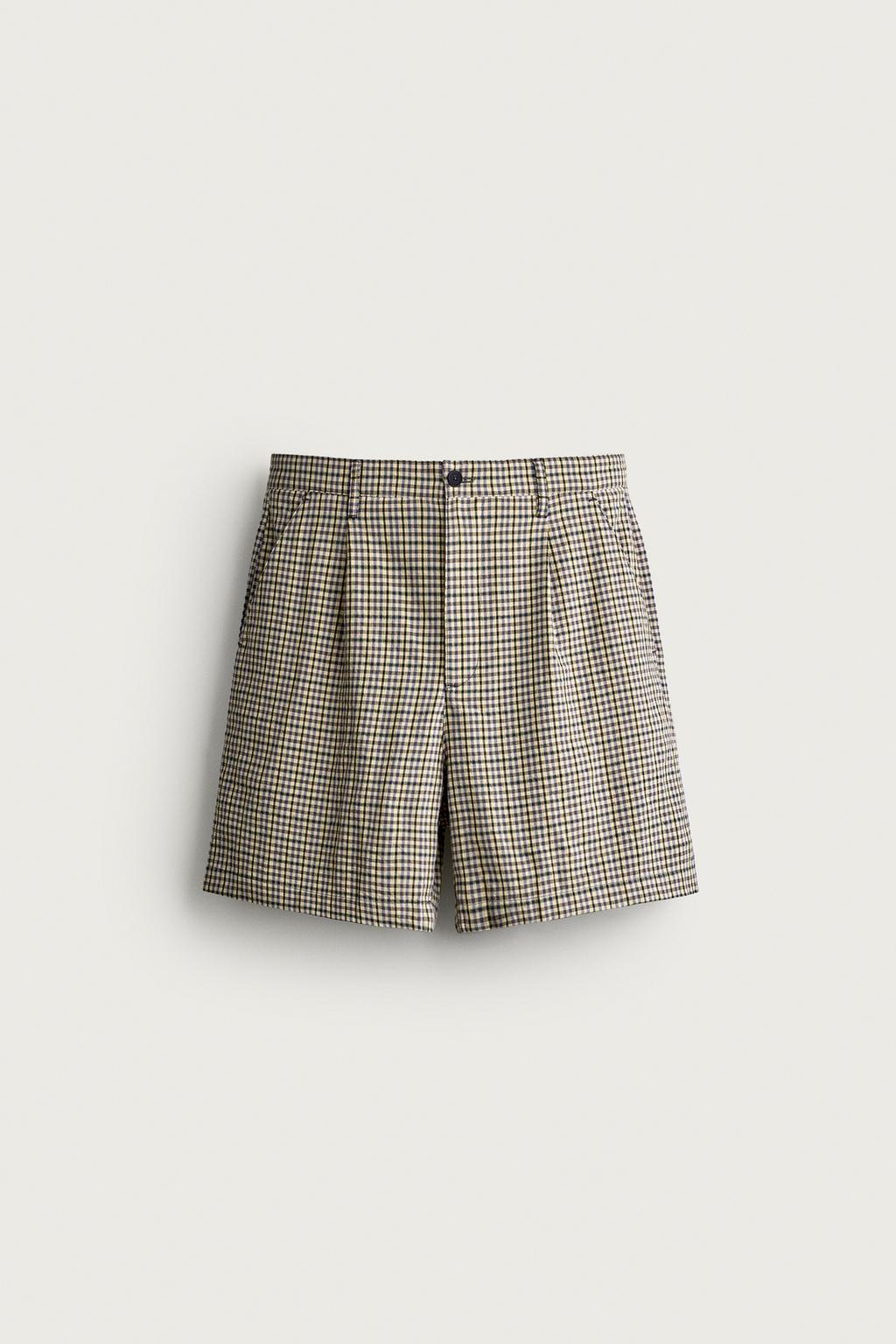 TEXTURED CHECKED PLEATED BERMUDA SHORTS
