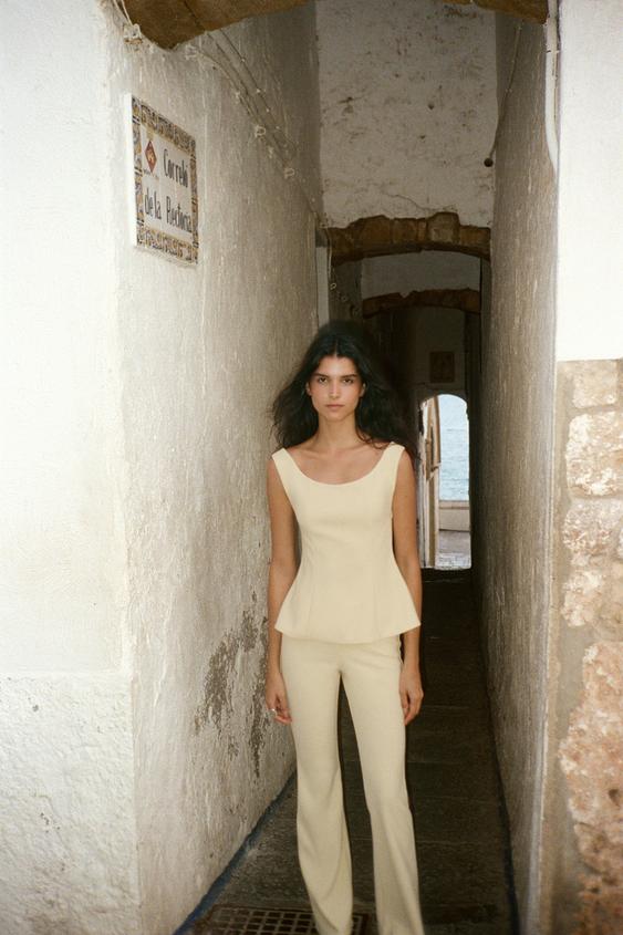 PANTALON EN CRÊPE ÉVASÉ - Jaune clair de Zara - Image 0