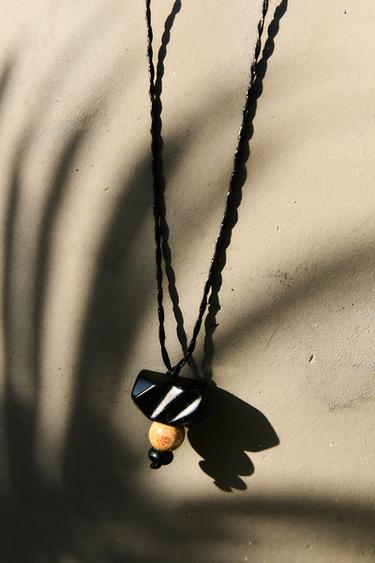 CORD NECKLACE WITH CONTRAST PENDANTS - various by Zara