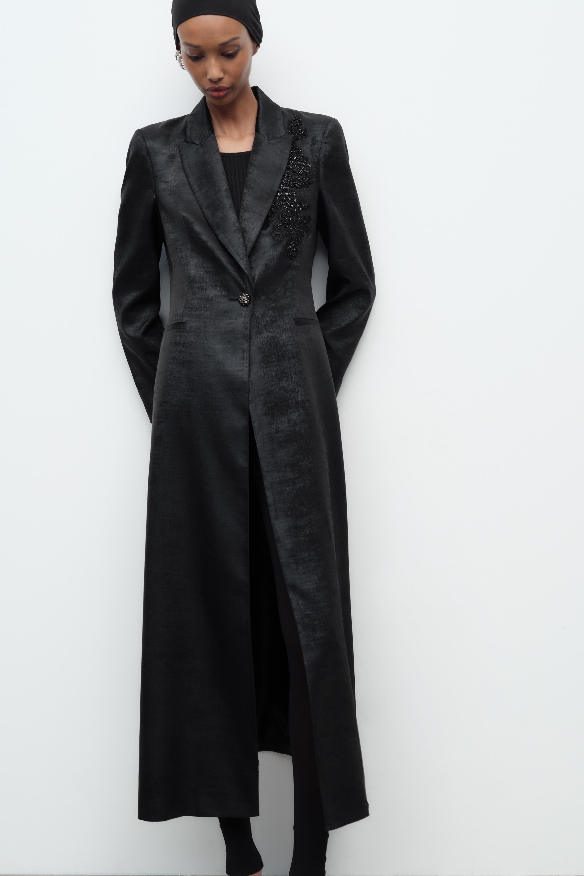 LONG BLAZER WITH FRONT BEADS - Black | ZARA Saudi Arabia