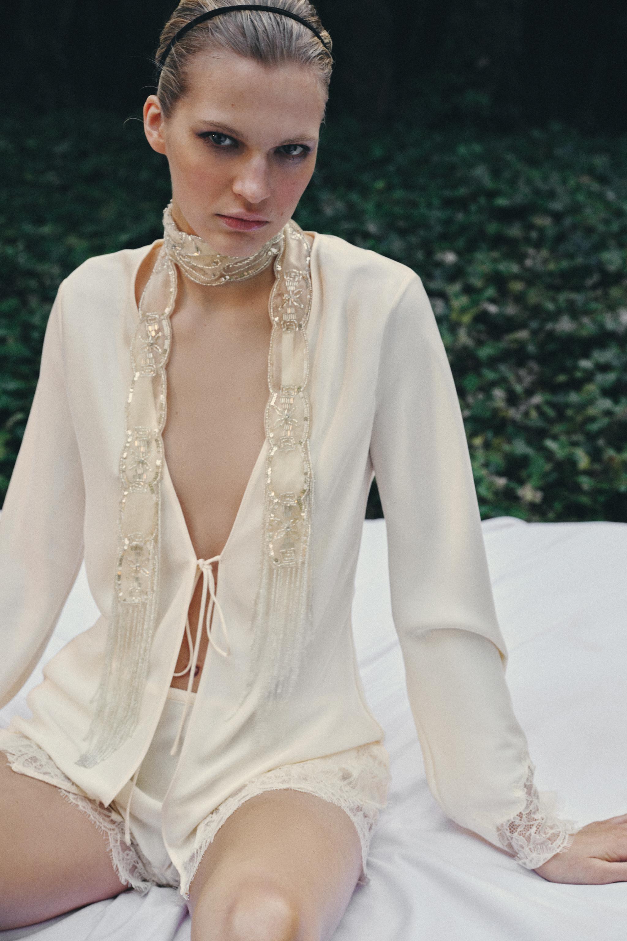 FOULARD FANTAISIE PAILLETTES