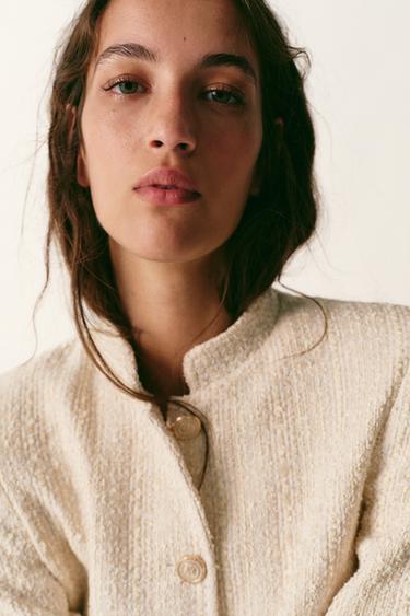 BLAZER STRUCTURÉ ÉPAULETTES FIL MÉTALLISÉ - Écru de Zara - Image 2