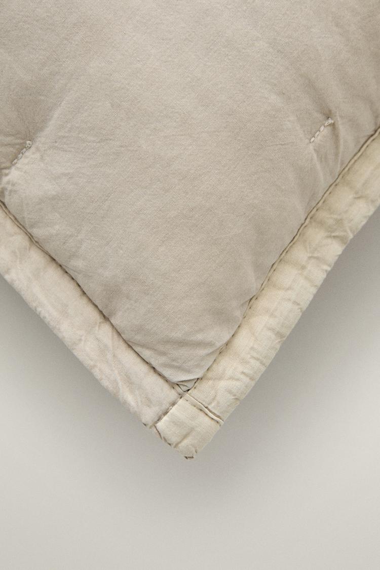 QUILTED PERCALE THROW PILLOW COVER WITH DOTS — Beige