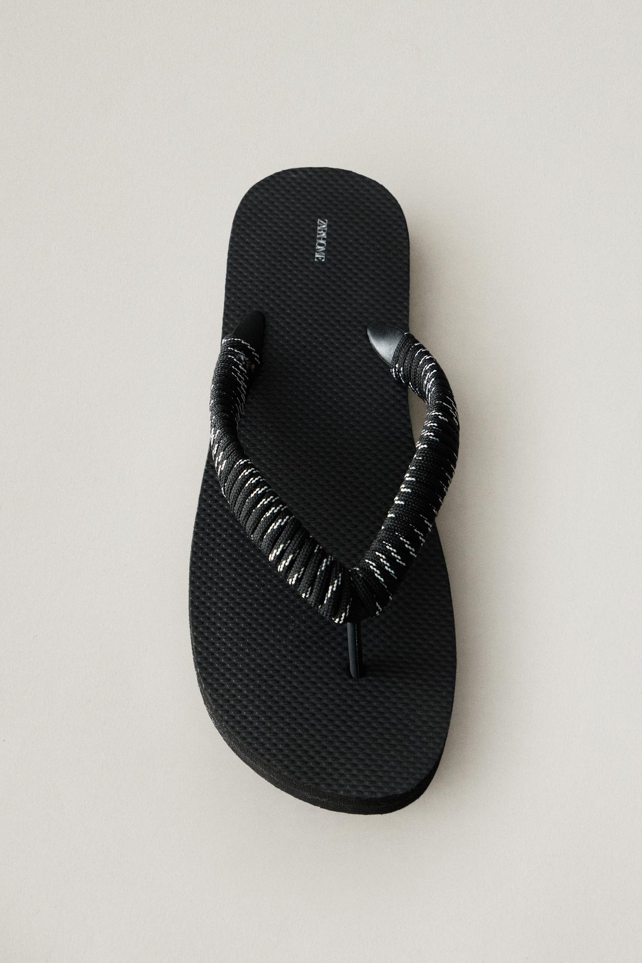 TOE-POST LACE-UP SANDALS — Black