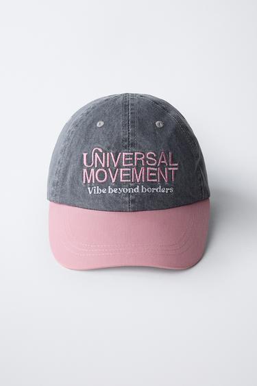 قبعة بحافة أمامية DENIM بنص مطرز - وردي الخاص بـ Zara