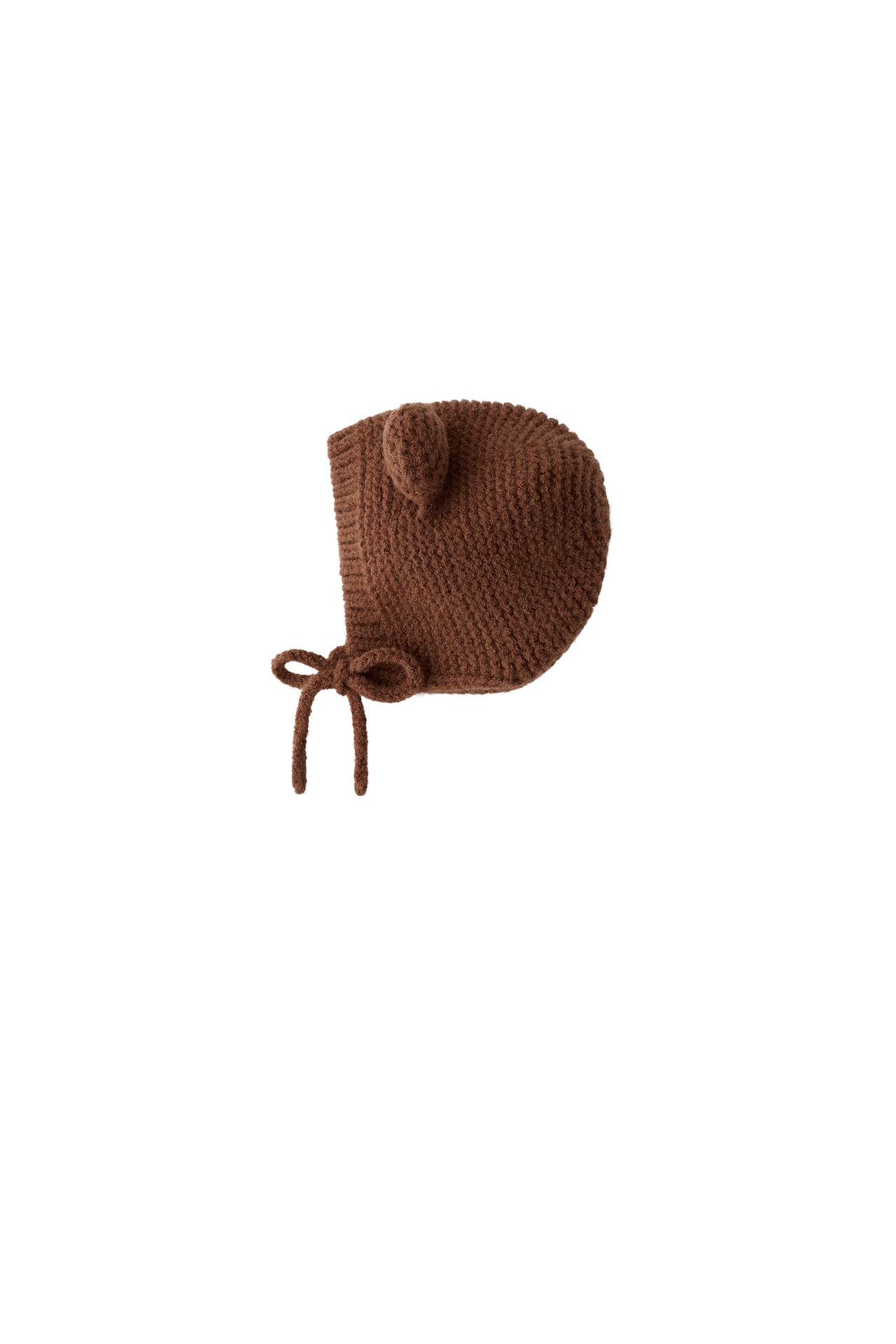 KNIT HAT WITH EARS