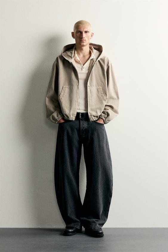 CAZADORA DENIM CAPUCHA - Tostado de Zara - Imagen 0