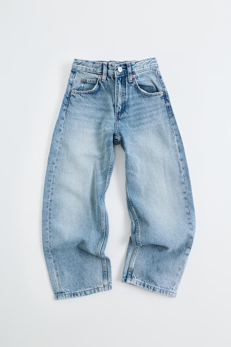 Jeans barrel efecto desgastado