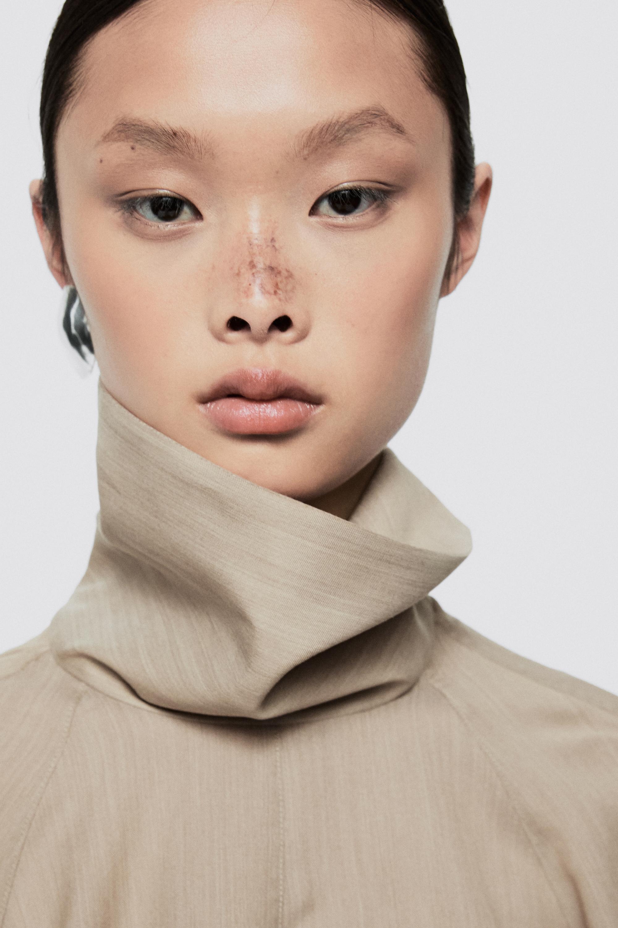 IRREGULAR OVAL EARRING - LIMITED EDITION