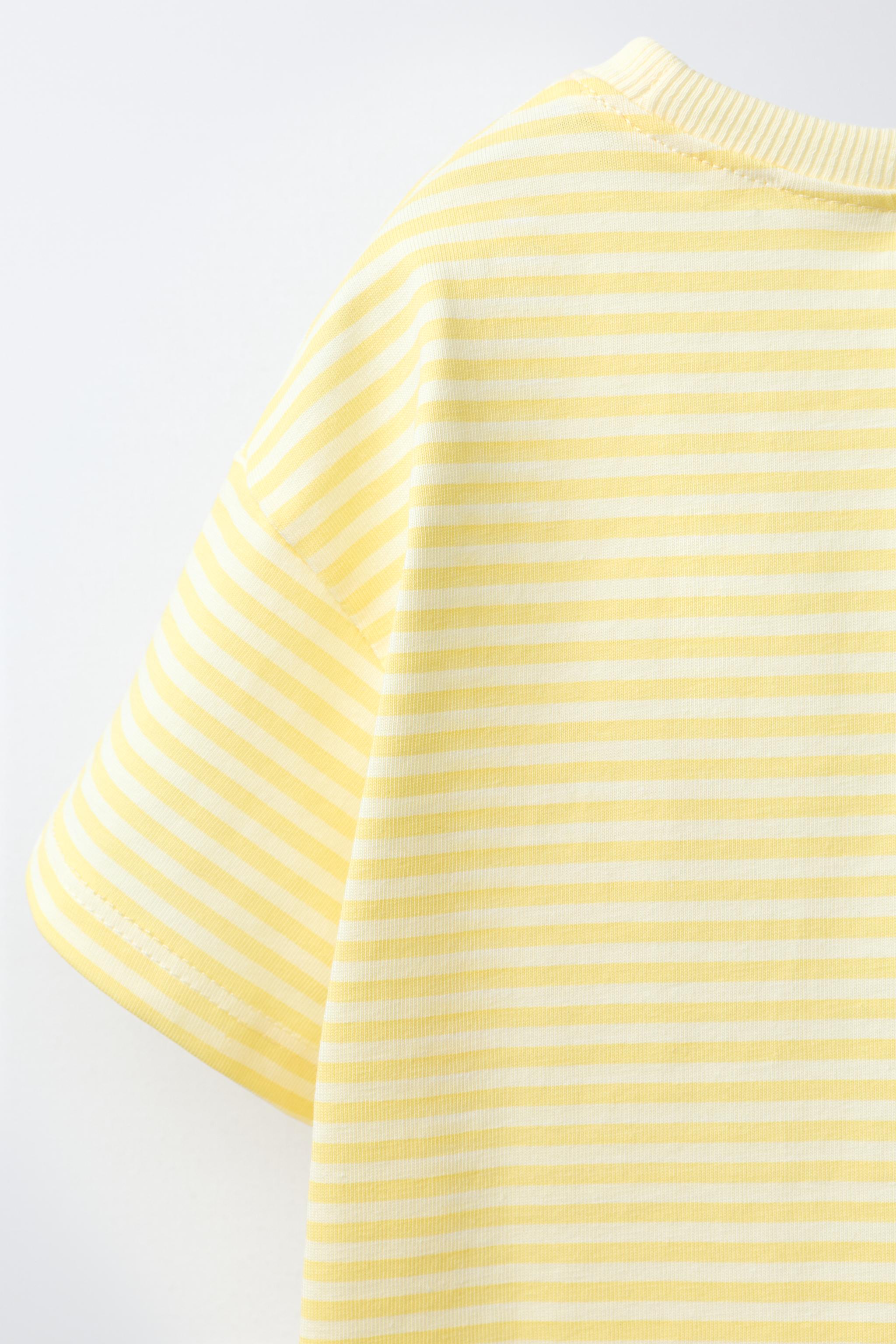 STRIPED T-SHIRT WITH EMBOSSED DETAILS