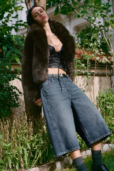 ТОП ИЗ ИСКУССТВЕННОЙ КОЖИ НА БРЕТЕЛЯХ С ЗАВЯЗКАМИ — ЧЕРНЫЙ от Zara — изображение 0