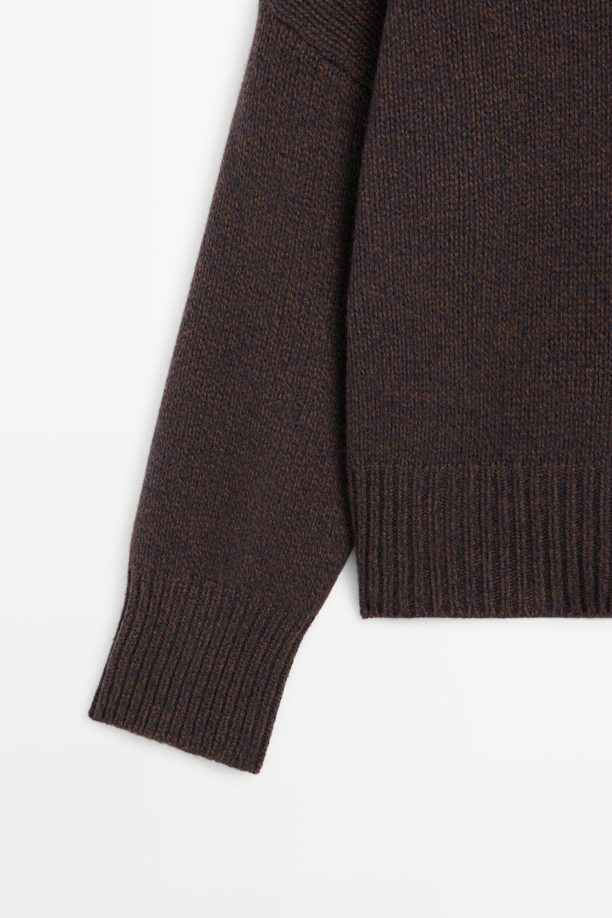 100% wool oversize knit sweater