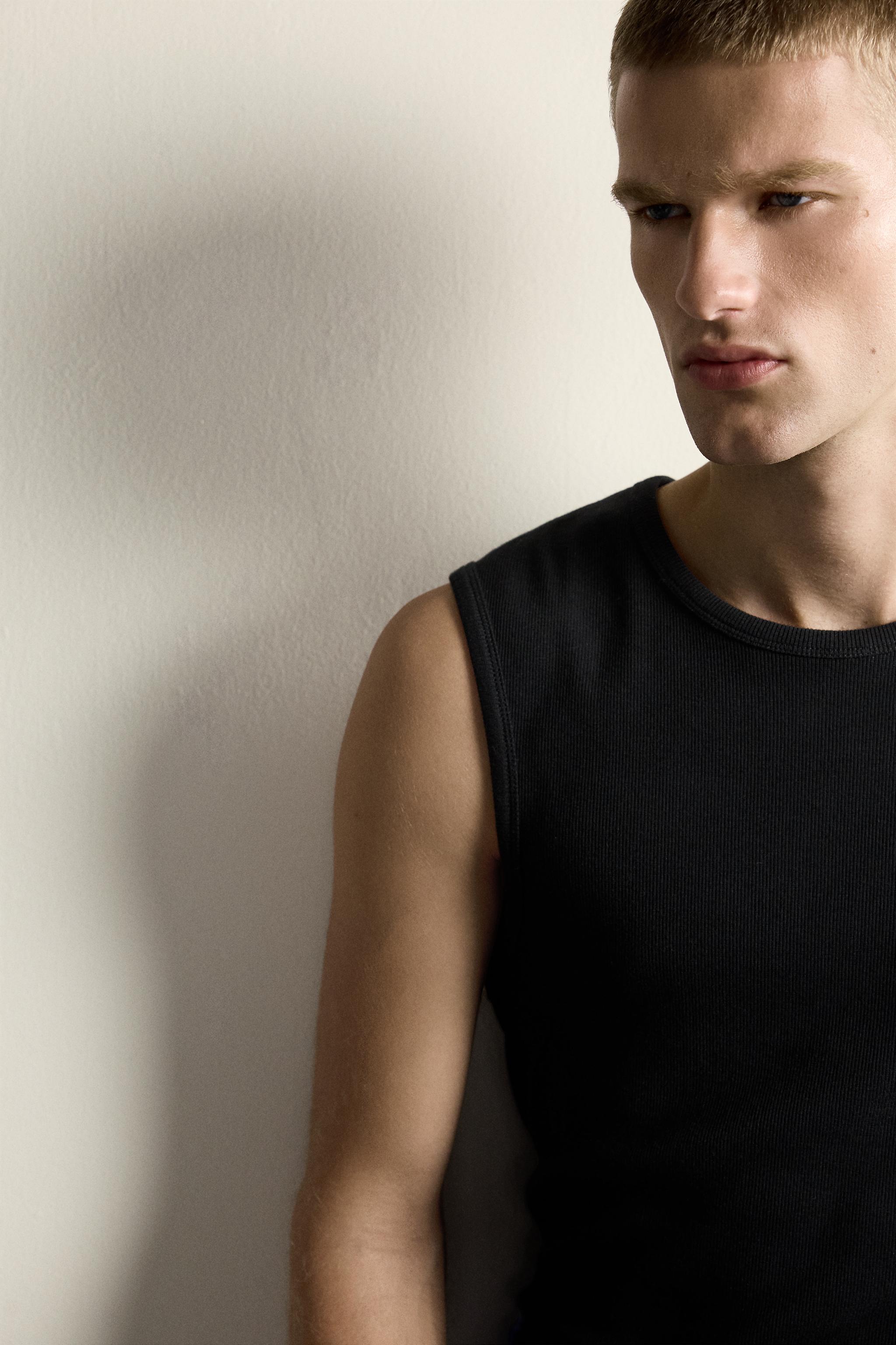RIBBED TANK TOP