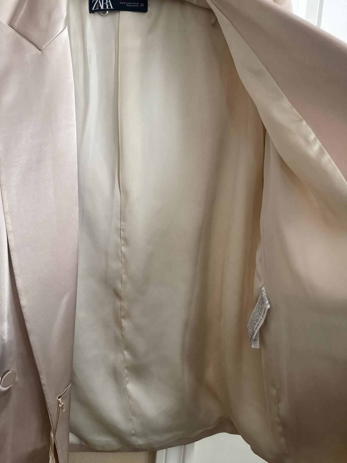 LIMITED EDITION SATIN EFFECT BLAZER - Image 4