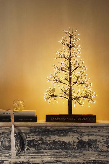 LED LIGHT CHRISTMAS TREE (50 CM) - أسود الخاص بـ Zara