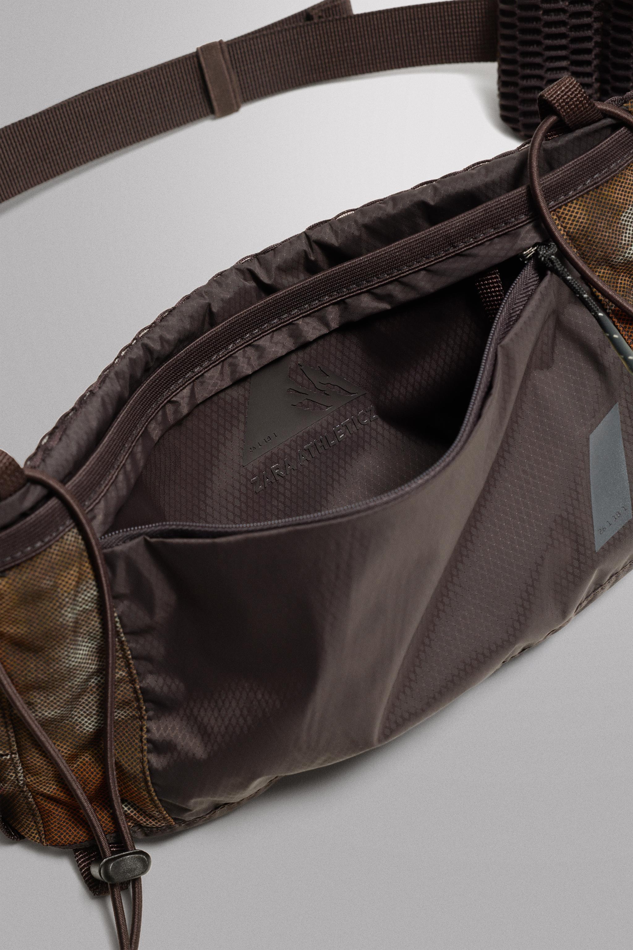 TECHNICAL SPORTS BELT BAG