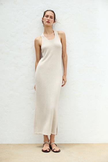 فستان طويل بحياكة مفرّغة - رمل by Zara - Image 0