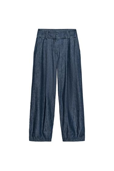 Zara HLAČE S NABORIMA BARREL KROJA – Plava