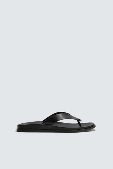 САНДАЛИИ С РЕМЕШКАМИ — Черный от Zara