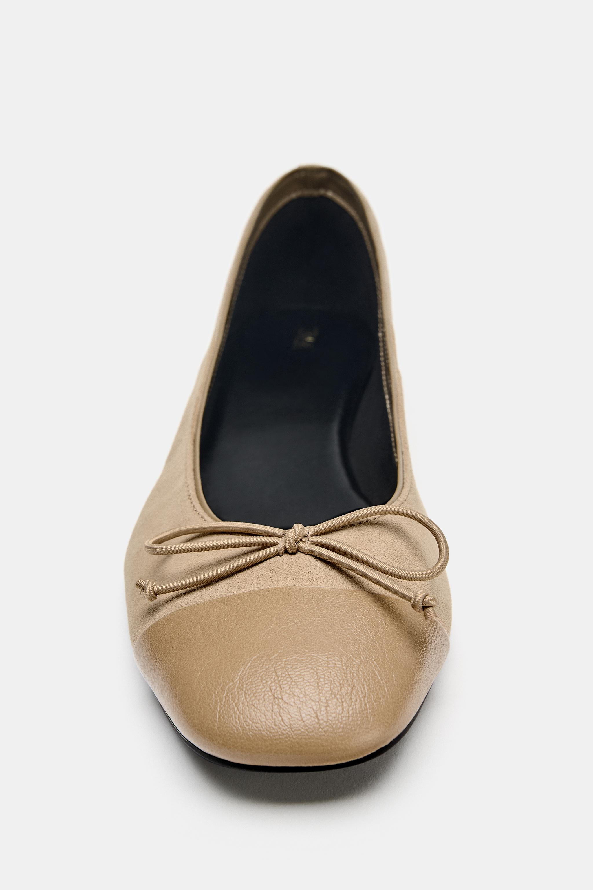 CONTRASTING LEATHER BALLET FLATS