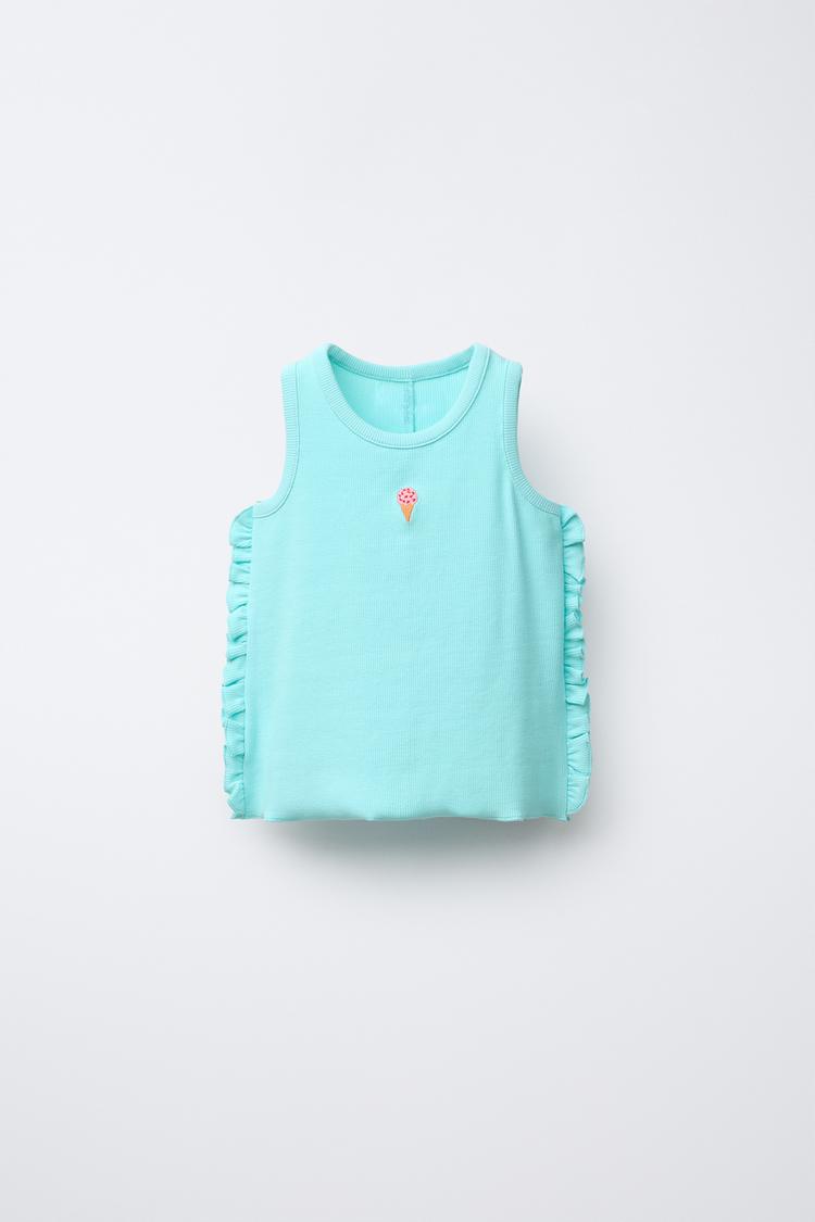 EMBROIDERED RUFFLED RIBBED TOP