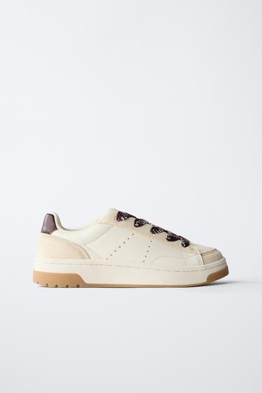 حذاء بامبا SKATE - أبيض الخاص بـ Zara