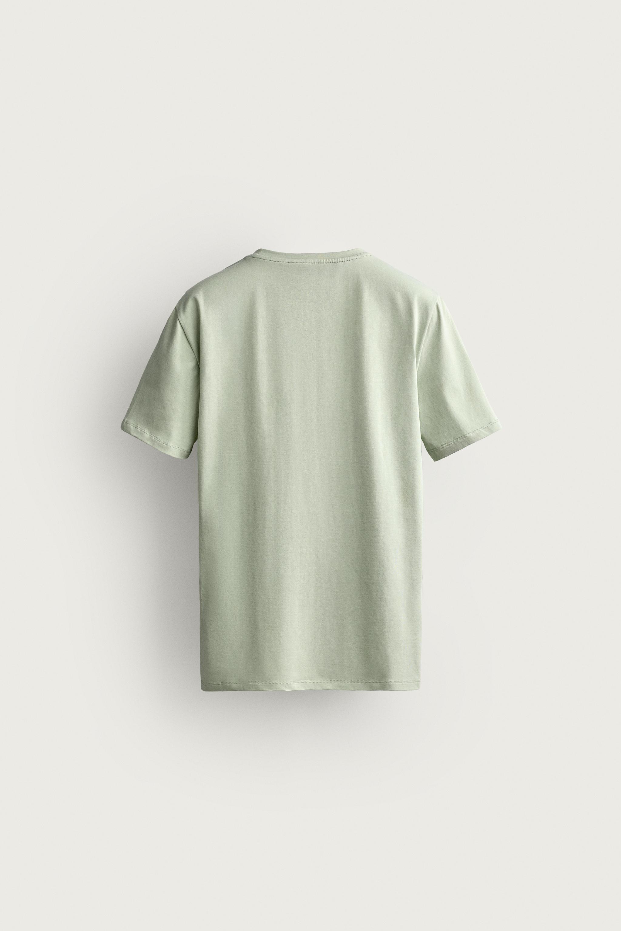 BASIC SLIM FIT T-SHIRT /01 — Light green